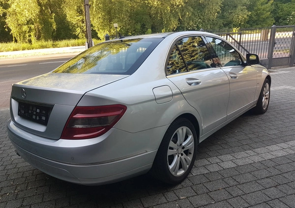 Mercedes-Benz Klasa C cena 28900 przebieg: 192000, rok produkcji 2007 z Cieszanów małe 79